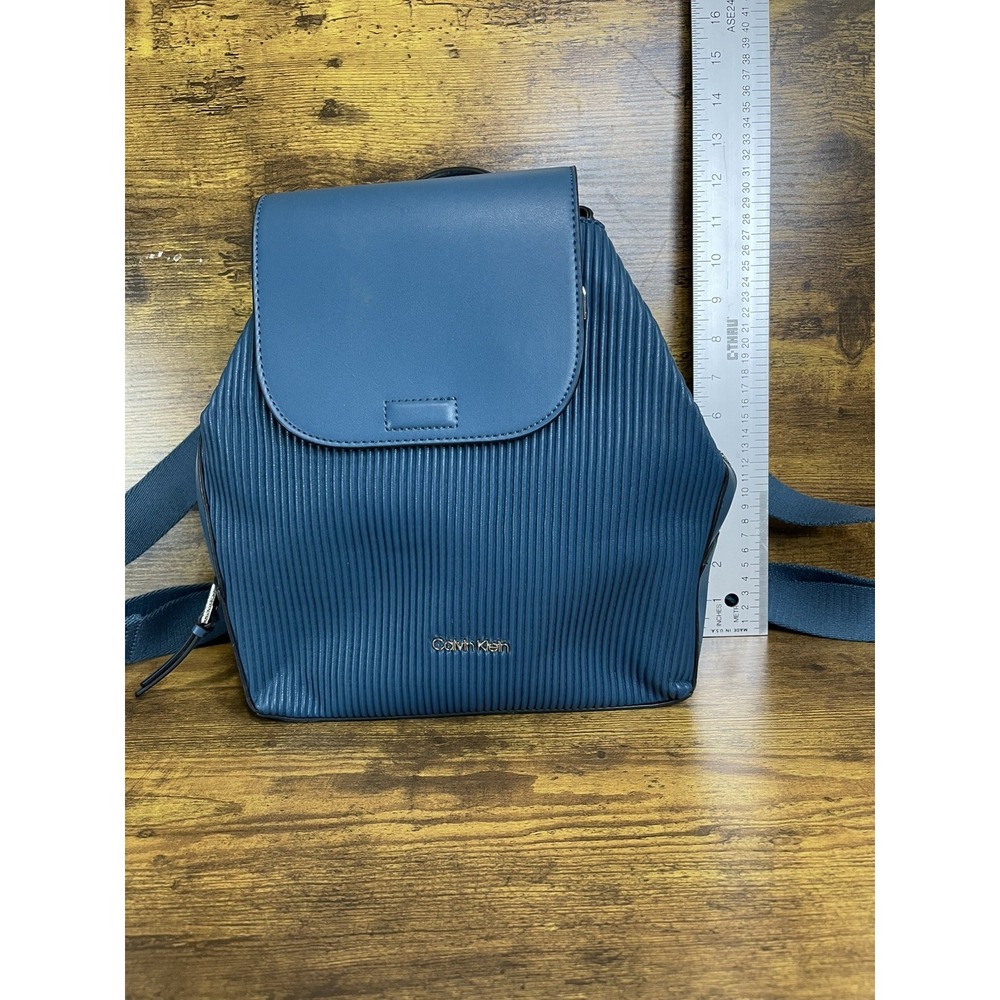 Calvin Klein Faux Leather Backpack Purse Turquoise Ribbed READ